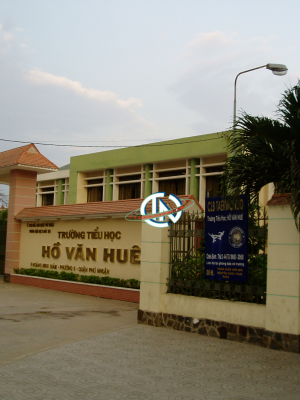 TRƯỜNG PTTH HỒ VĂN HUÊ